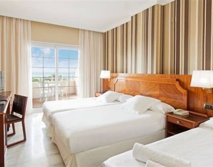 Elba Motril Beach & Business Hotel