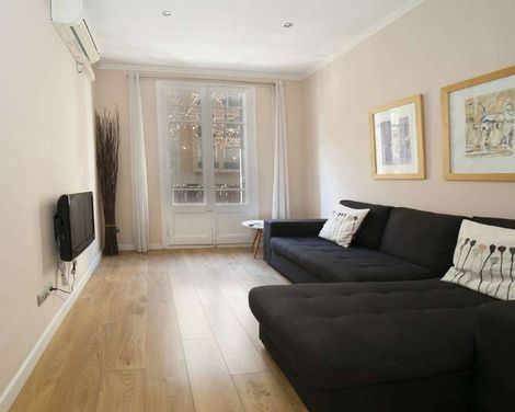 Sagrada Familia Apartments