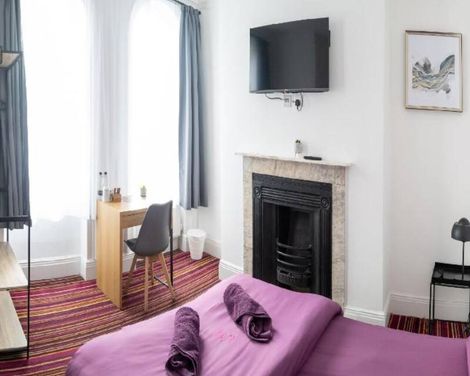 Safestay London Kensington Holland Park
