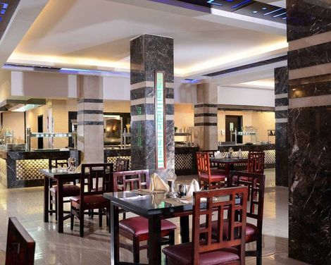 Beach Albatros Resort