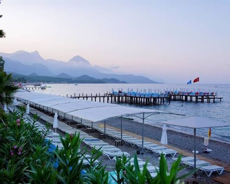 Akra Kemer