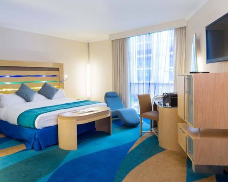 Radisson Blu Hotel, London Stansted Airport-2