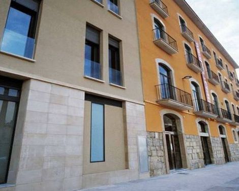 Urbi Manresa Apartments-1