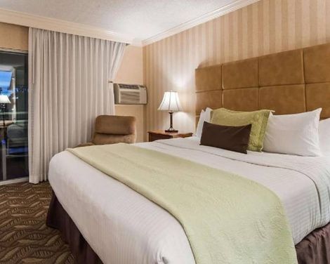 Best Western Plus Pepper Tree Inn-0