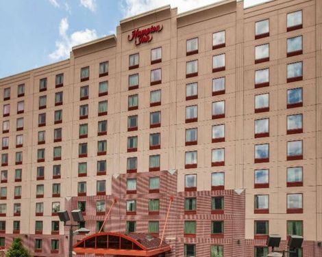 Hampton Inn New York LaGuardia Airport-1