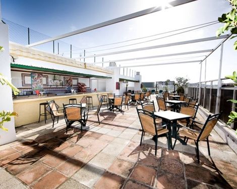 El Hotel Monarque el Rodeo