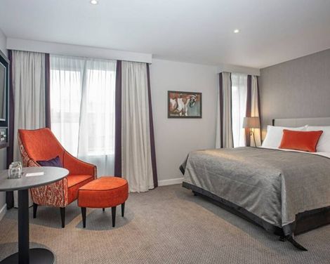 Ten Hill Place Hotel