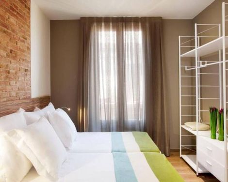 Barcelona Apartment Milà