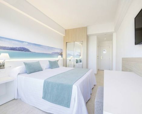 azuline Hotel Bahamas & Bahamas II