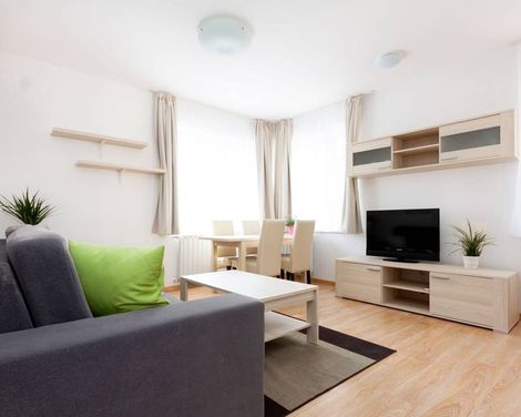 Maple Tree Apartments-1
