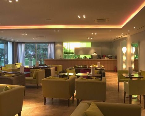 Plaza Resort Hotel