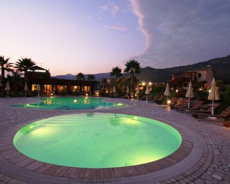 Alcantara Resort