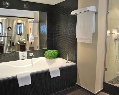 Five Seas Hotel Cannes-2