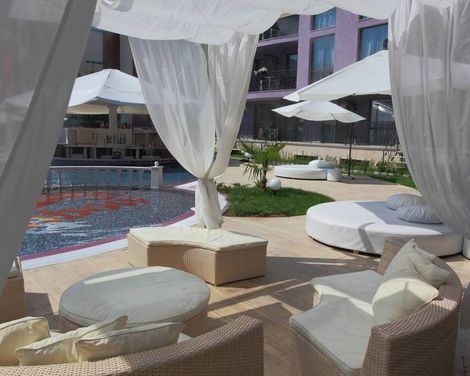 Rainbow 3 Resort Club-1