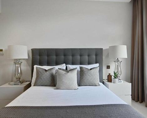 Vauxhall Bridge by Q Apartments
