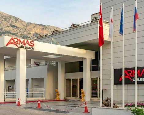 Armas Gül Beach