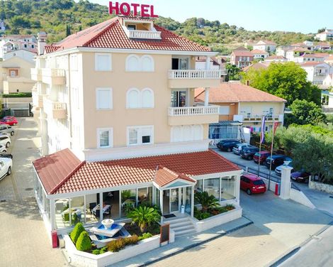 Palace Trogir-1