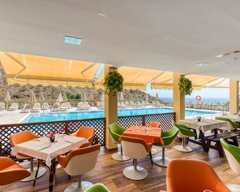 Holiday Club Sol Amadores-1