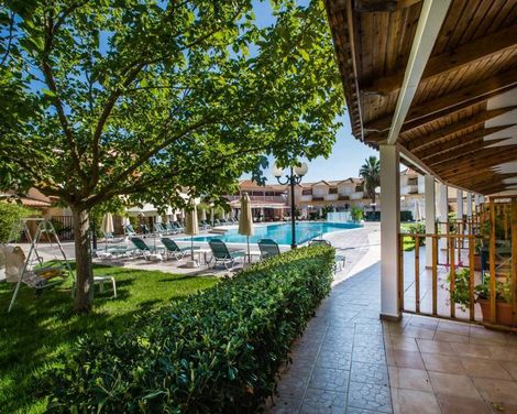 Zefyros Eco Resort