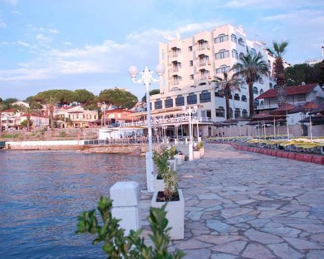 Marti Beach Hotel