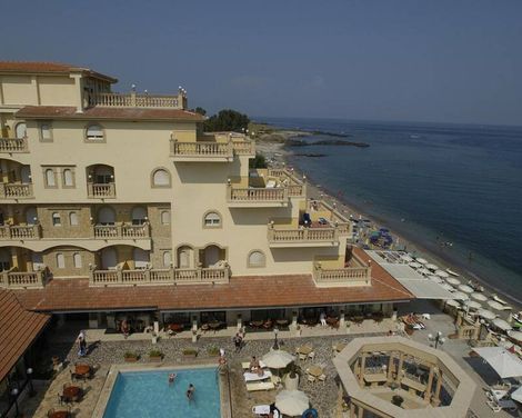 Hellenia Hotel