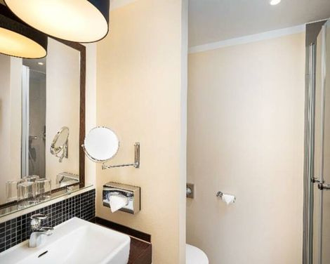 Leonardo Hotel Berlin-0