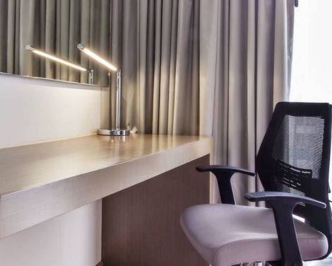 Holiday Inn Express Bangkok Sukhumvit 11-1