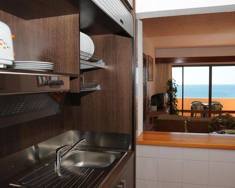 Meia Praia Lagos - Beach Club Apartments