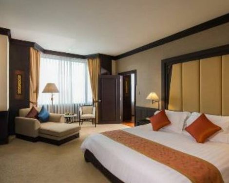 Ramada by Wyndham Bangkok Chaophya Park-3