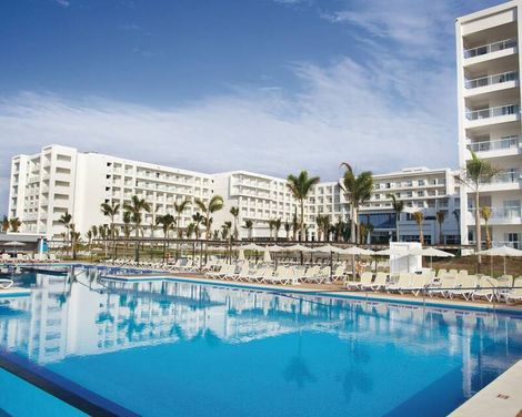 Hotel Riu Playa Blanca-1