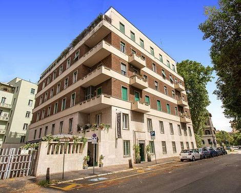 Apollo Boutique Hotel