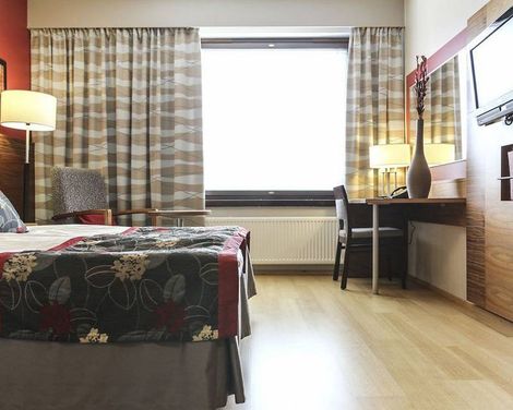 Hotel Haaga Central Park-1