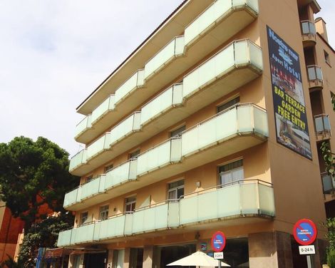 AQUA Nostre Mar Apartaments