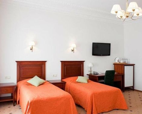 Hestia Hotel Draugi-1