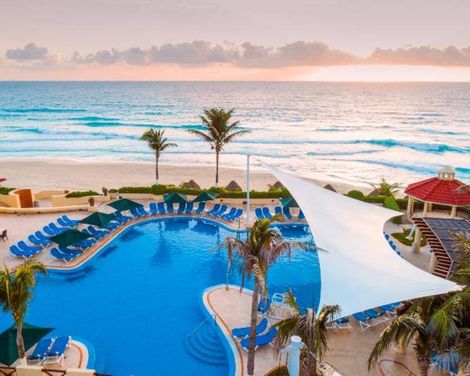 GR Solaris Cancun