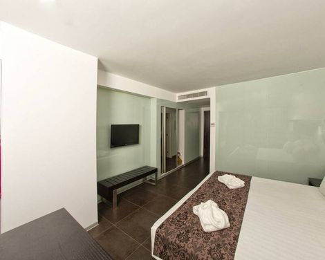 Rr Hotel Da Rocha