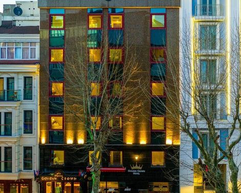 Golden Crown Hotel