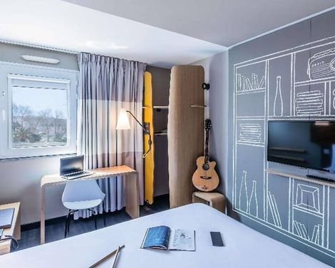 ibis Porto Gaia