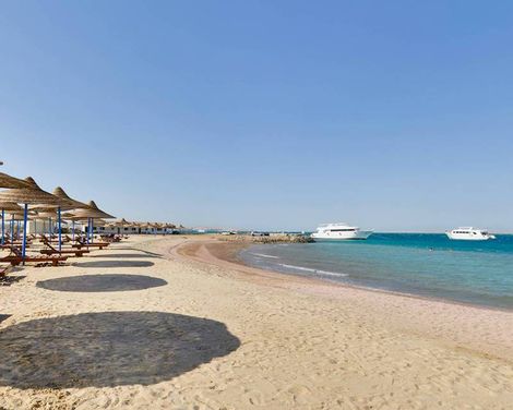 Royal Lagoons Aqua Park Resort & Spa