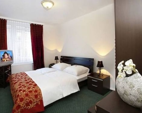 Vienna House Easy by Wyndham Hamburg-1