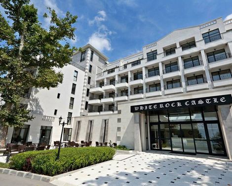 White Rock Castle Suite Hotel-1