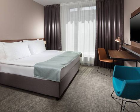 Holiday Inn Prague-2