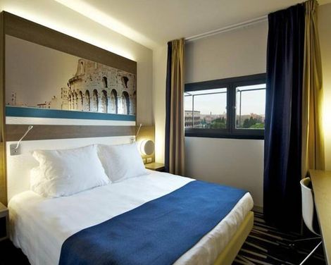 Mercure Roma Centro Colosseo