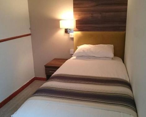 Livingston Lodge Hotel