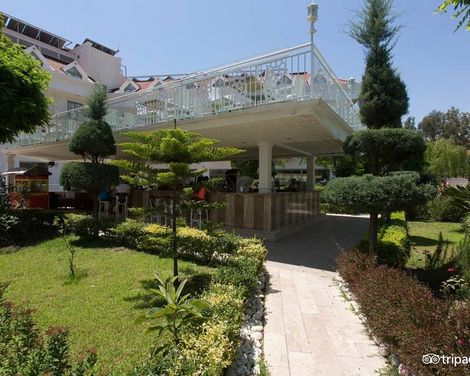 Grand Miramor Hotel