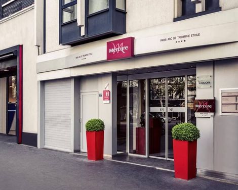 Mercure Paris Arc de Triomphe Étoile Hotel