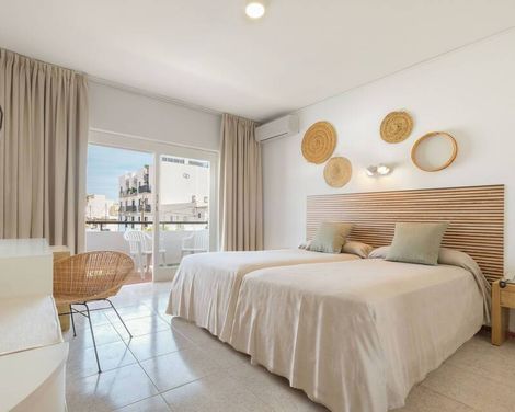 azuLine Hotel Mediterraneo-3
