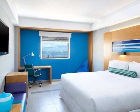 Aloft Cancun