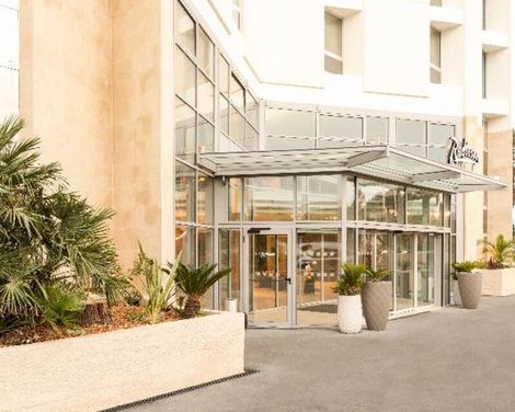 Radisson Hotel Nice Airport