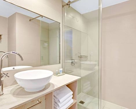 Wyndham Garden Long Island City-2